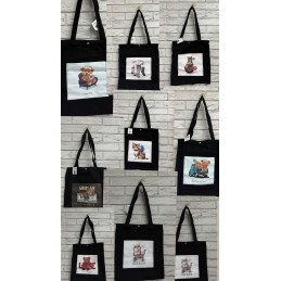 Siatka na zakupy zapinana...