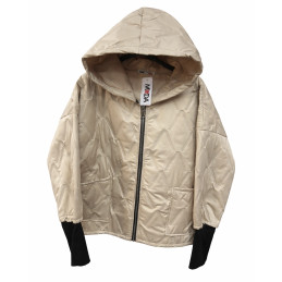 Kurtka wiosenna pikowana w...