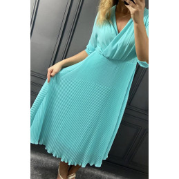 Sukienka plisowana na dole...